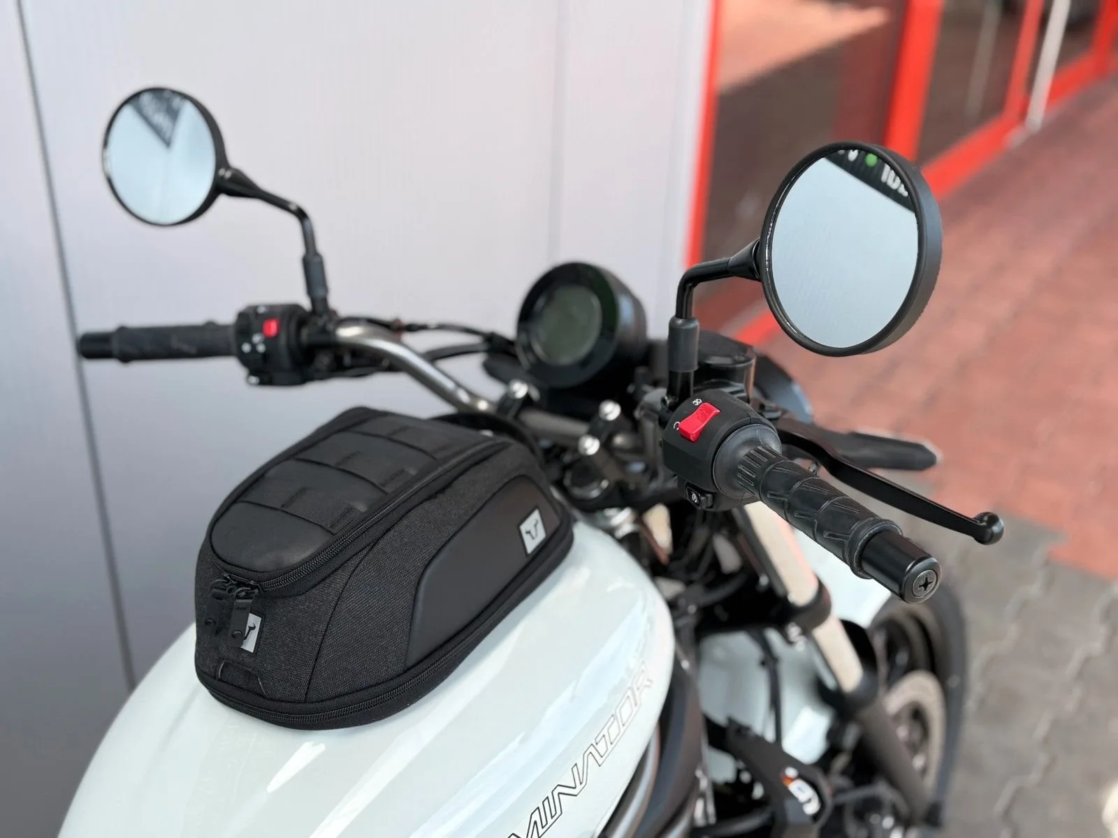 Kawasaki Eliminator 500 Journey Edition