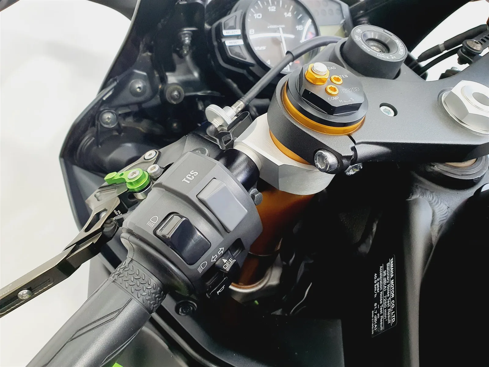 Yamaha YZF-R6 \*Sonderedition\*Akrapovic\*Rizoma\*Spiegler\*RJ27\*2876\*