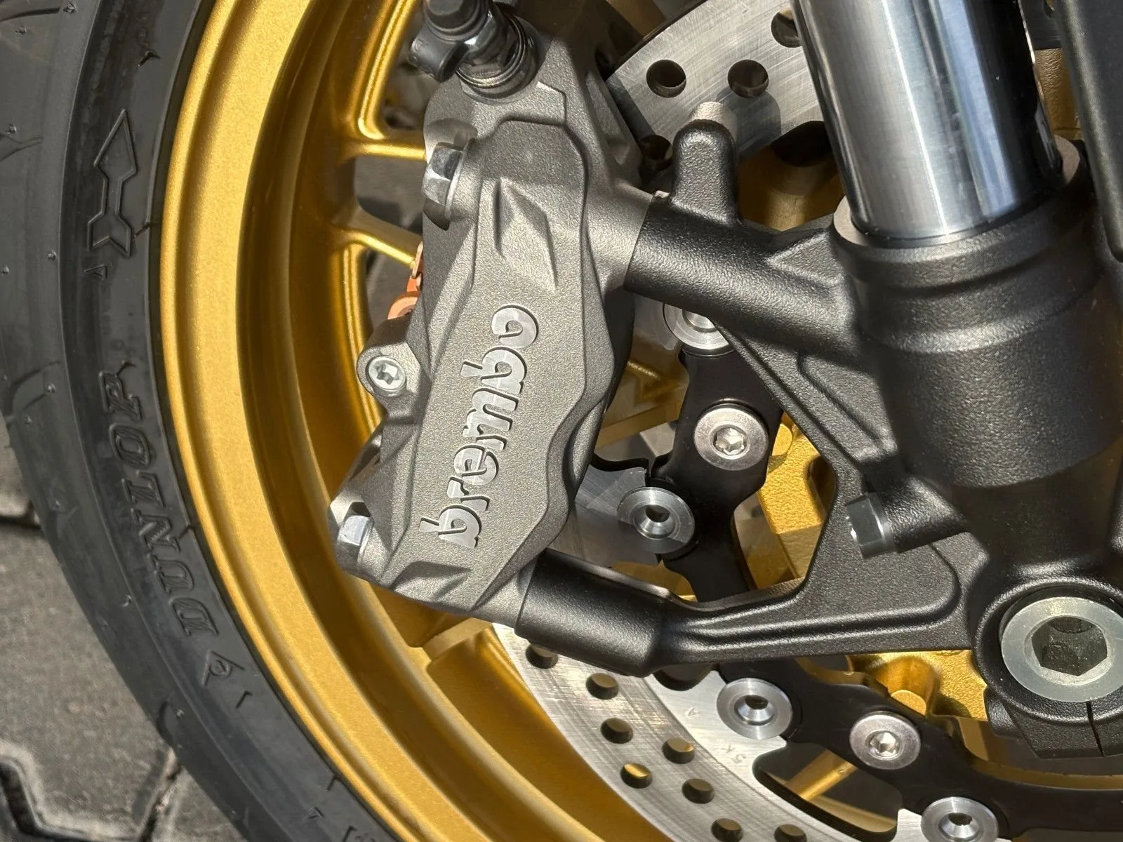 Kawasaki Z900 RS SE