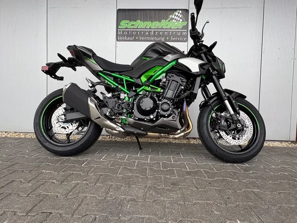 Kawasaki Z900