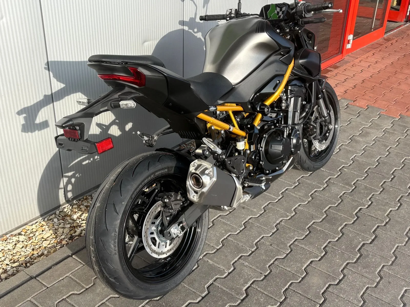 Kawasaki Z900