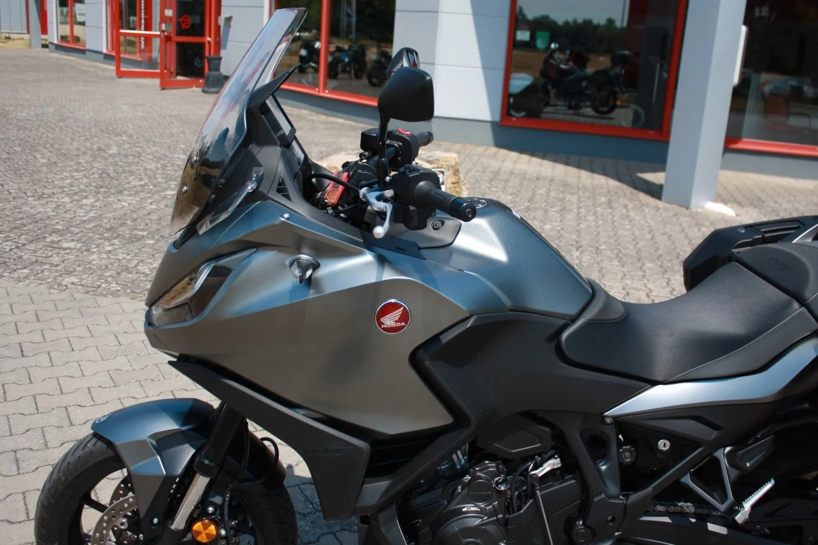 Honda NT1100