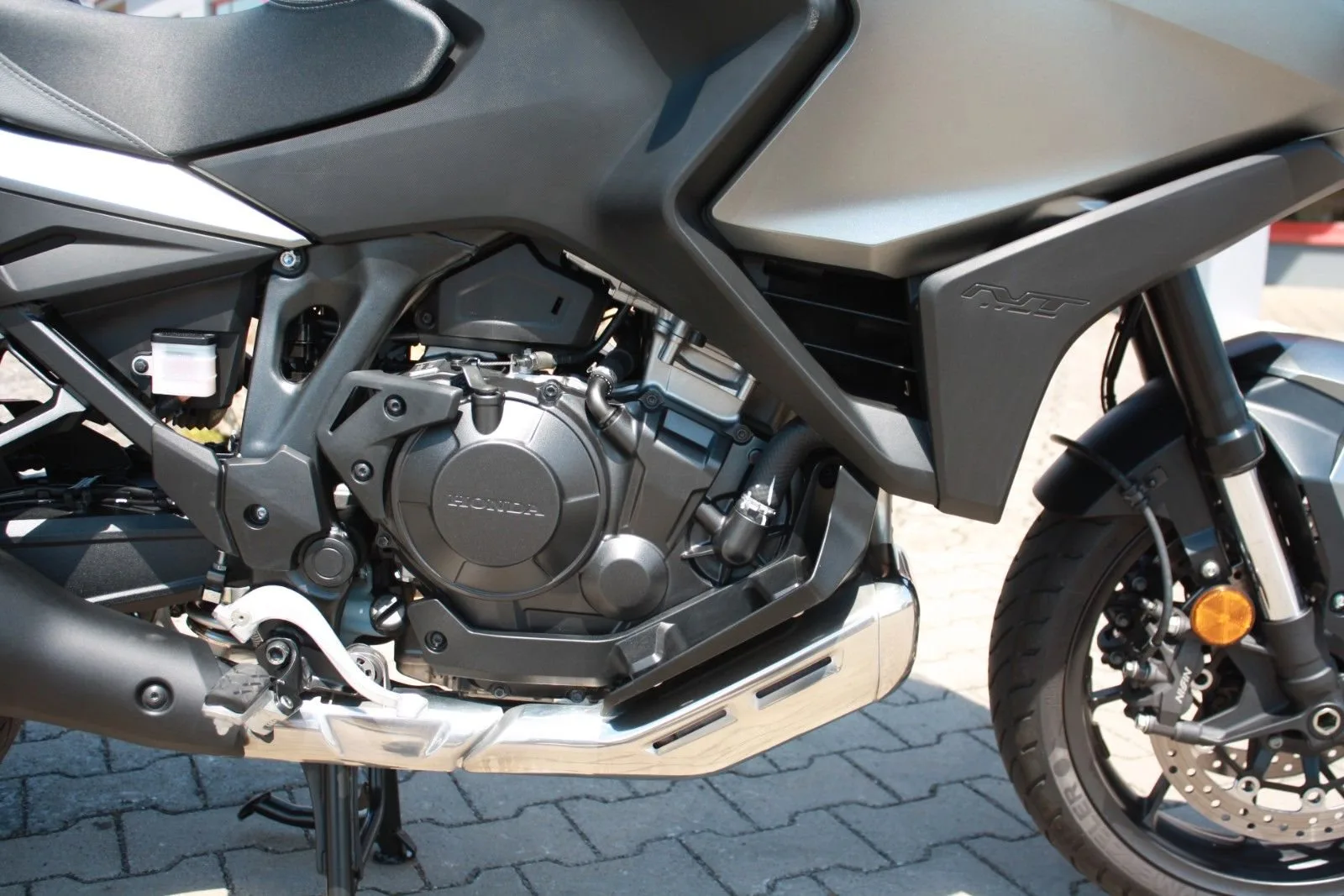 Honda NT1100