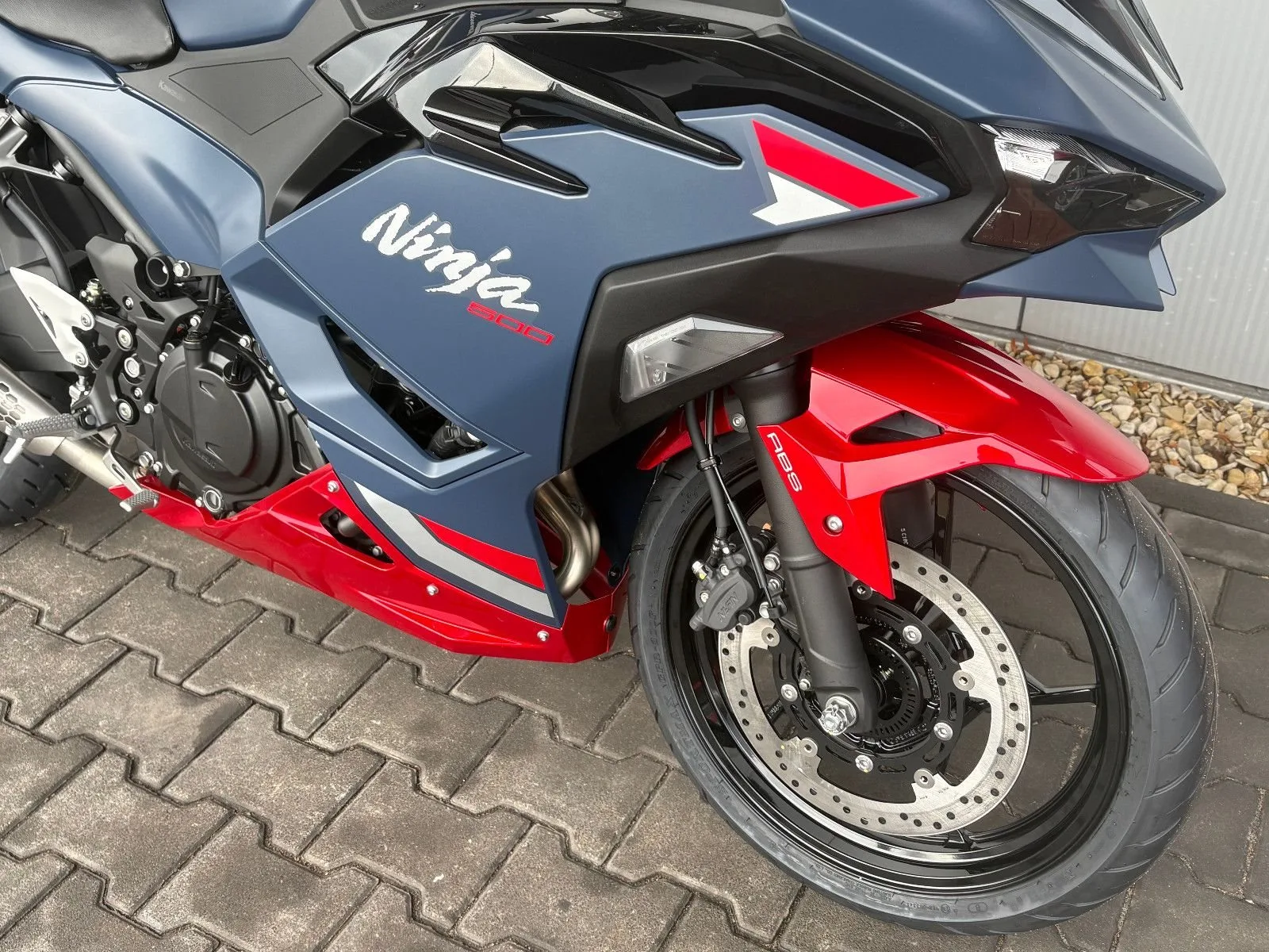 Kawasaki Ninja 500 SE