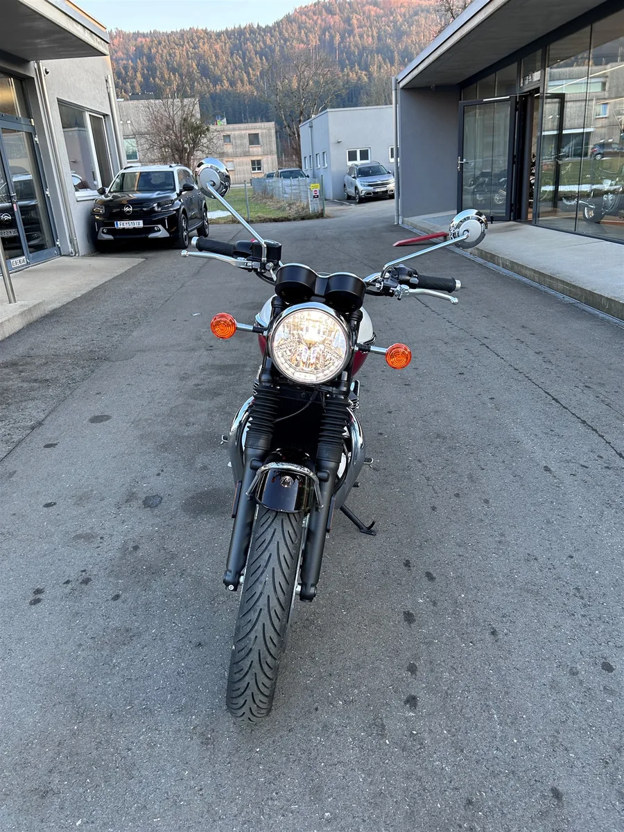 Triumph Bonneville T120