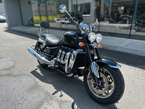 Triumph Rocket III