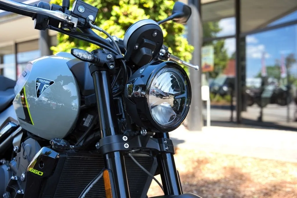 Triumph Trident 660