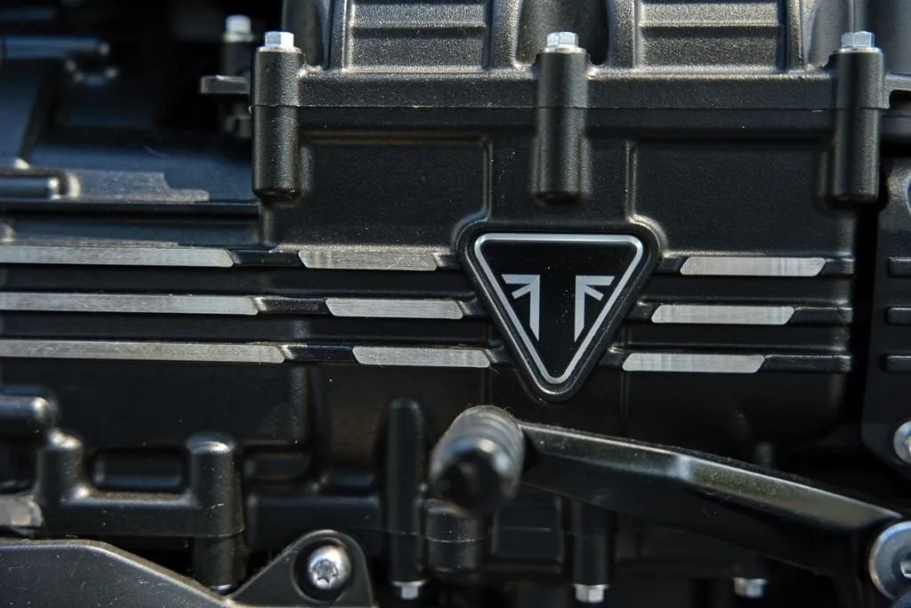 Triumph Rocket 3 Storm R