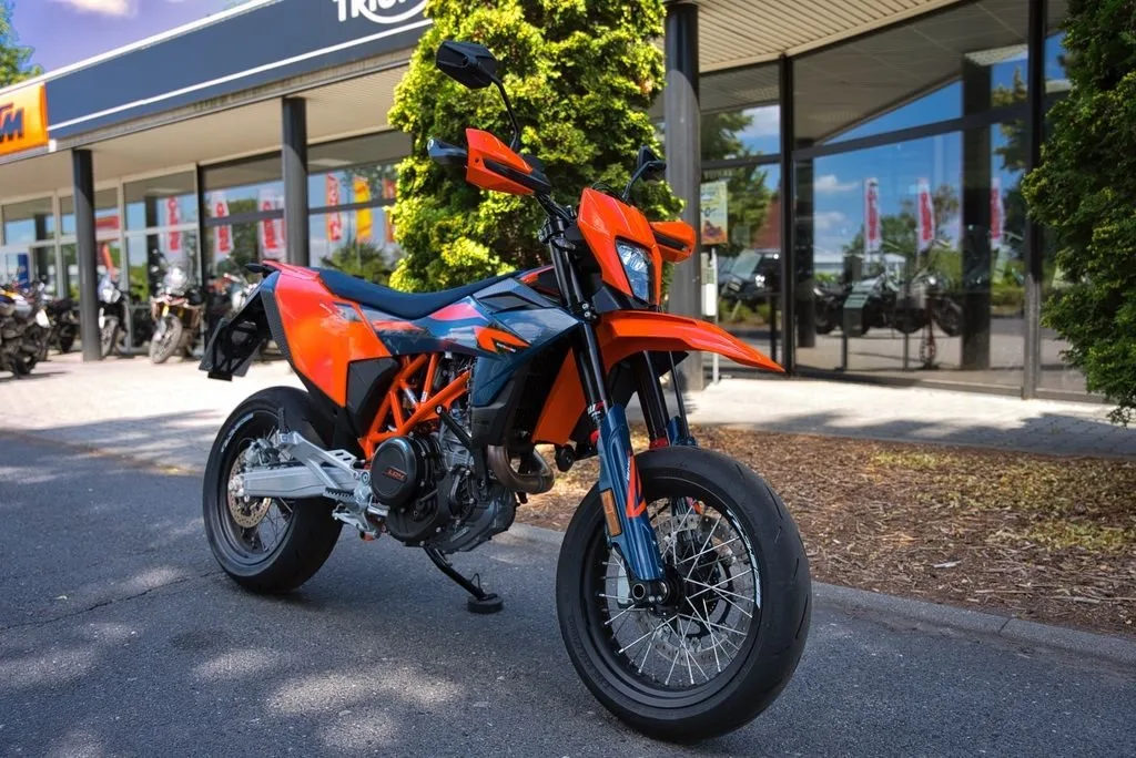 KTM 690 SMC R