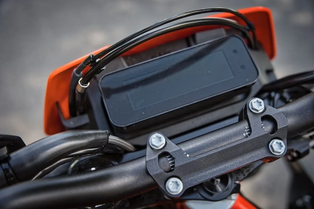 KTM 690 SMC R
