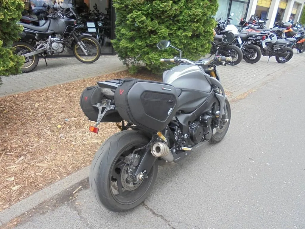 Suzuki GSX-S1000
