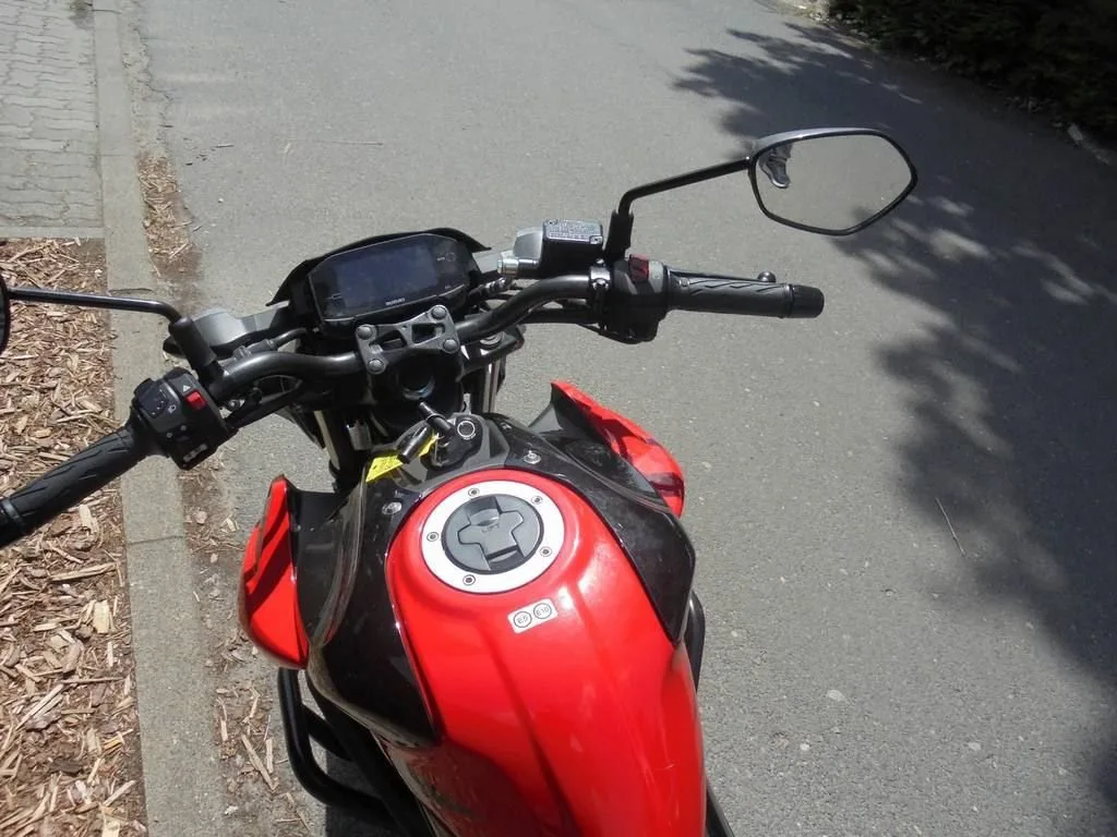 Suzuki GSX-S125