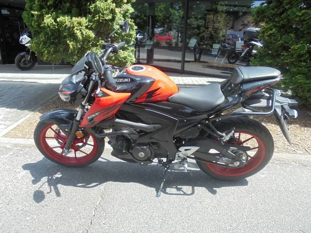 Suzuki GSX-S125
