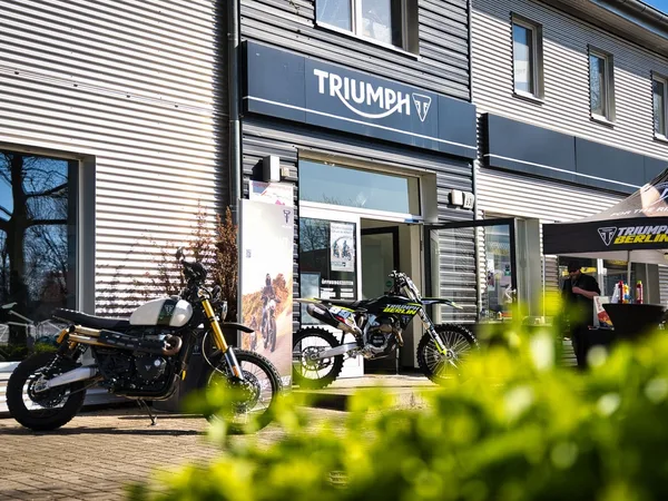 Triumph Rocket 3 R