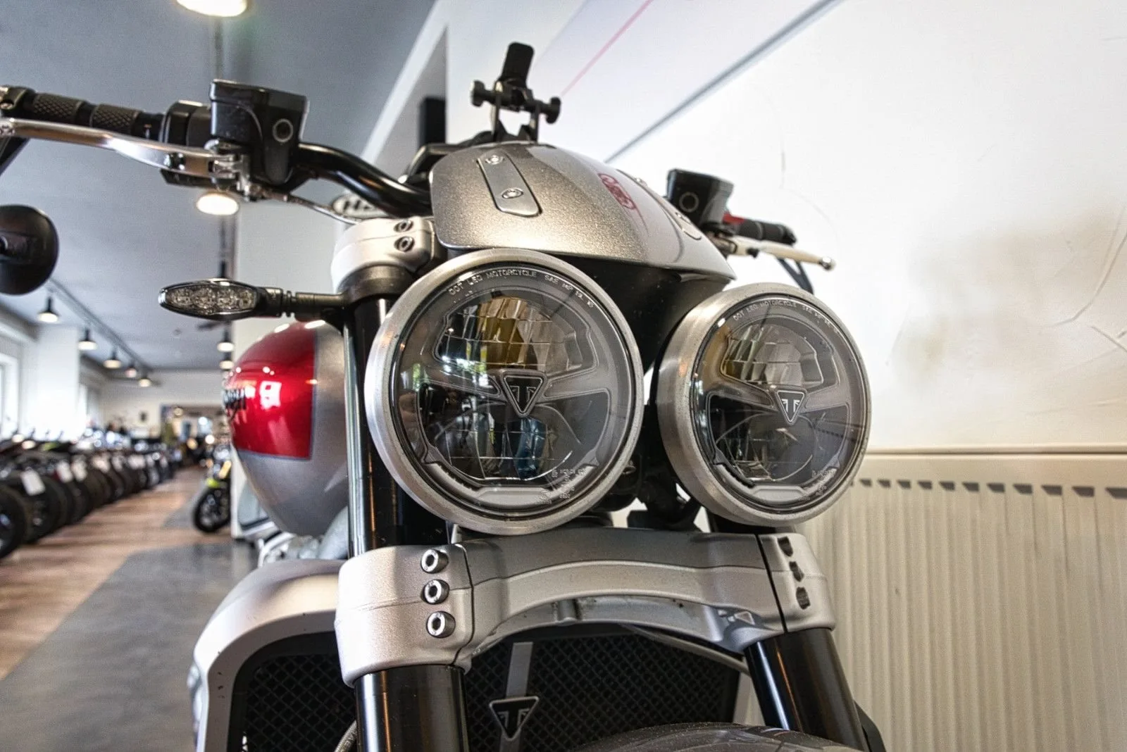 Triumph Rocket 3 R