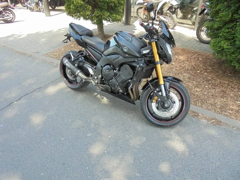 Yamaha FZ-8N ABS