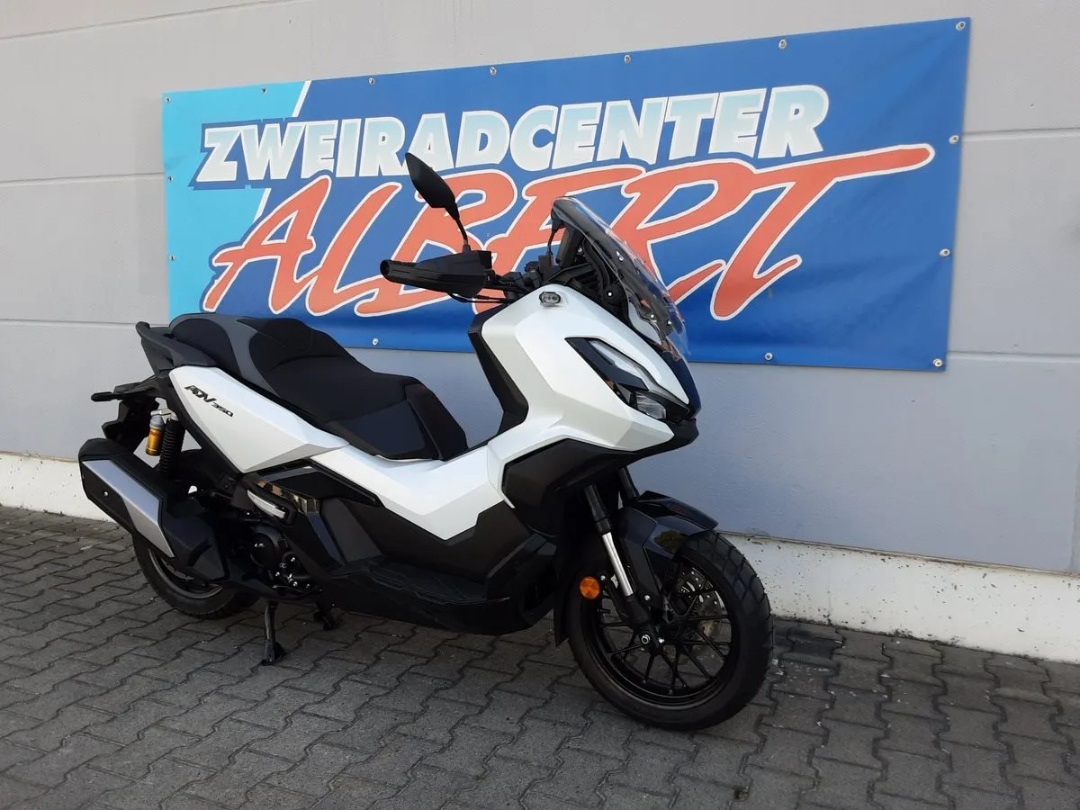 Honda ADV350