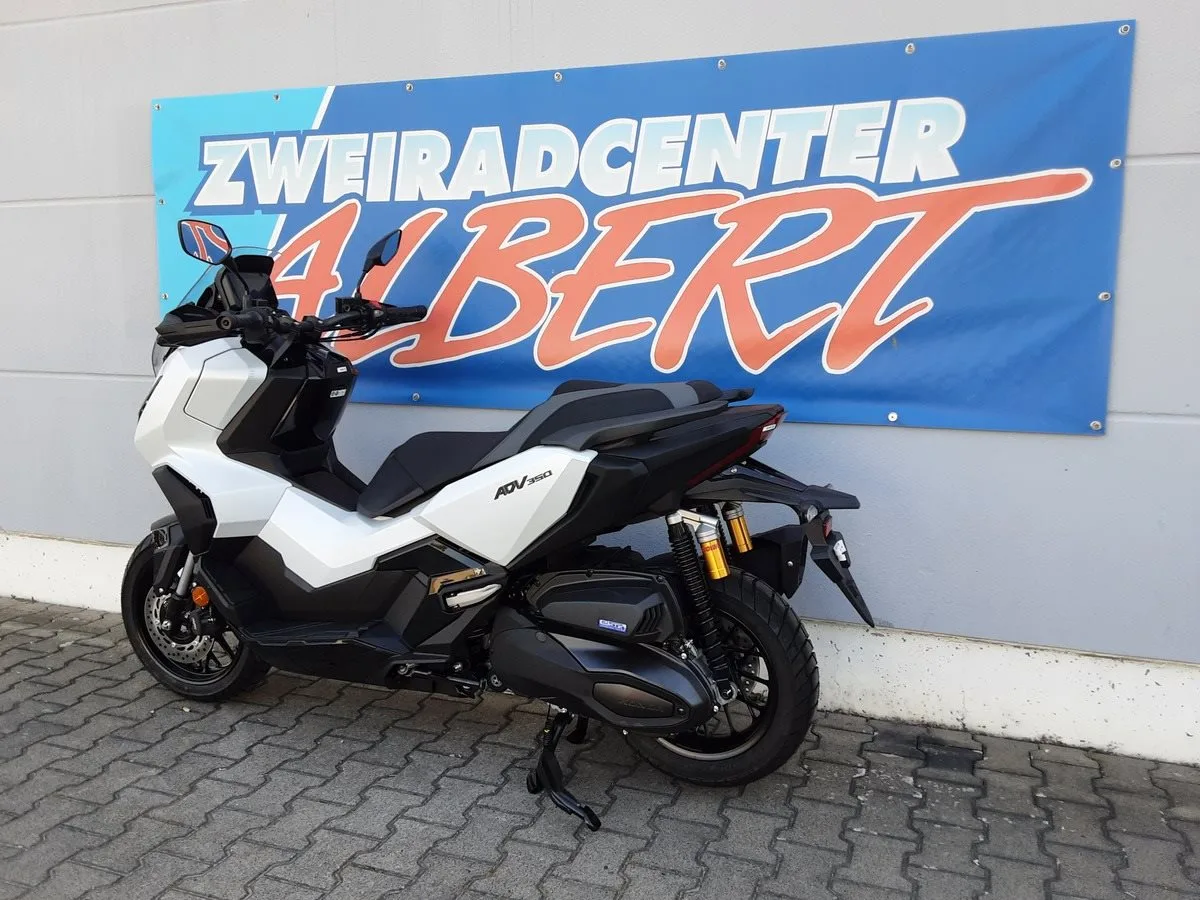 Honda ADV350
