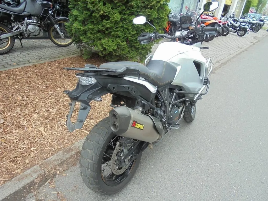 KTM 1290 Super Adventure