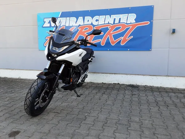 Honda NC750X DCT