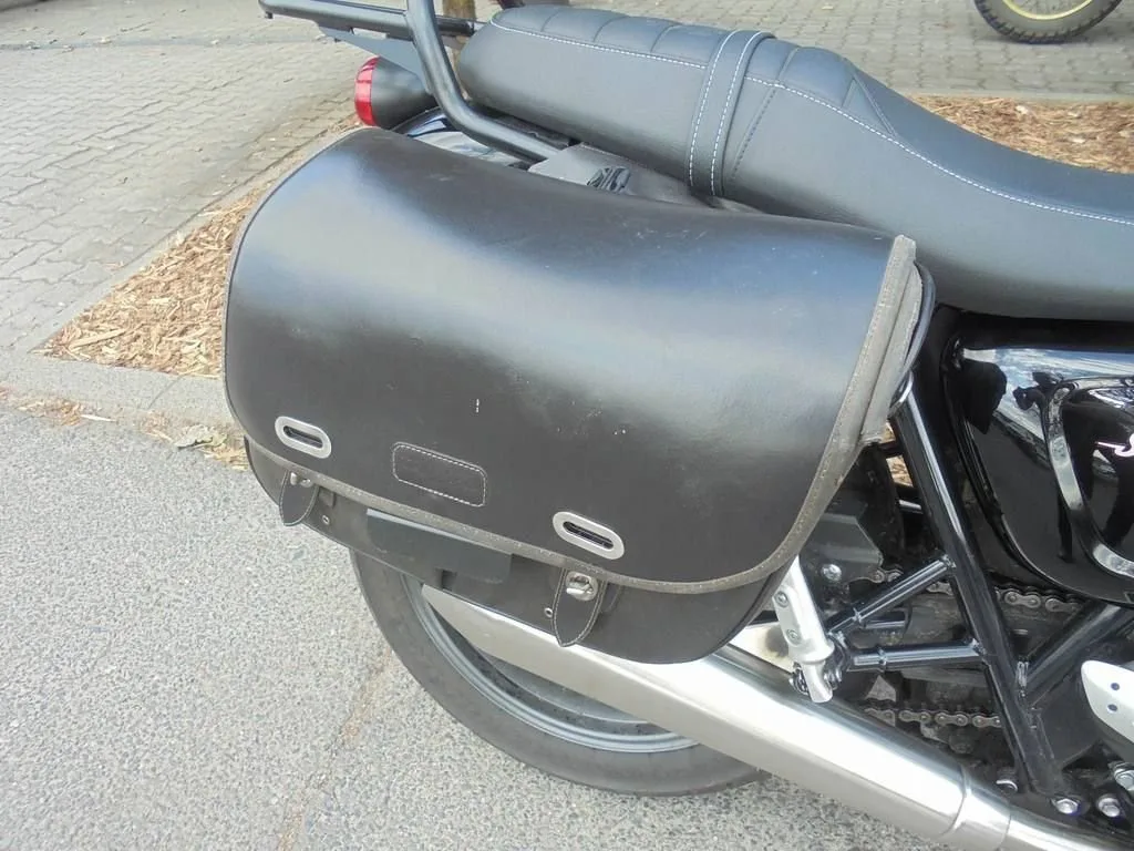 Triumph Street Twin