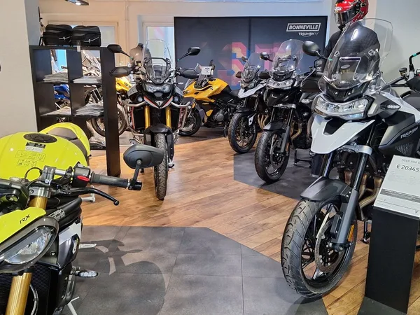Triumph Daytona 660