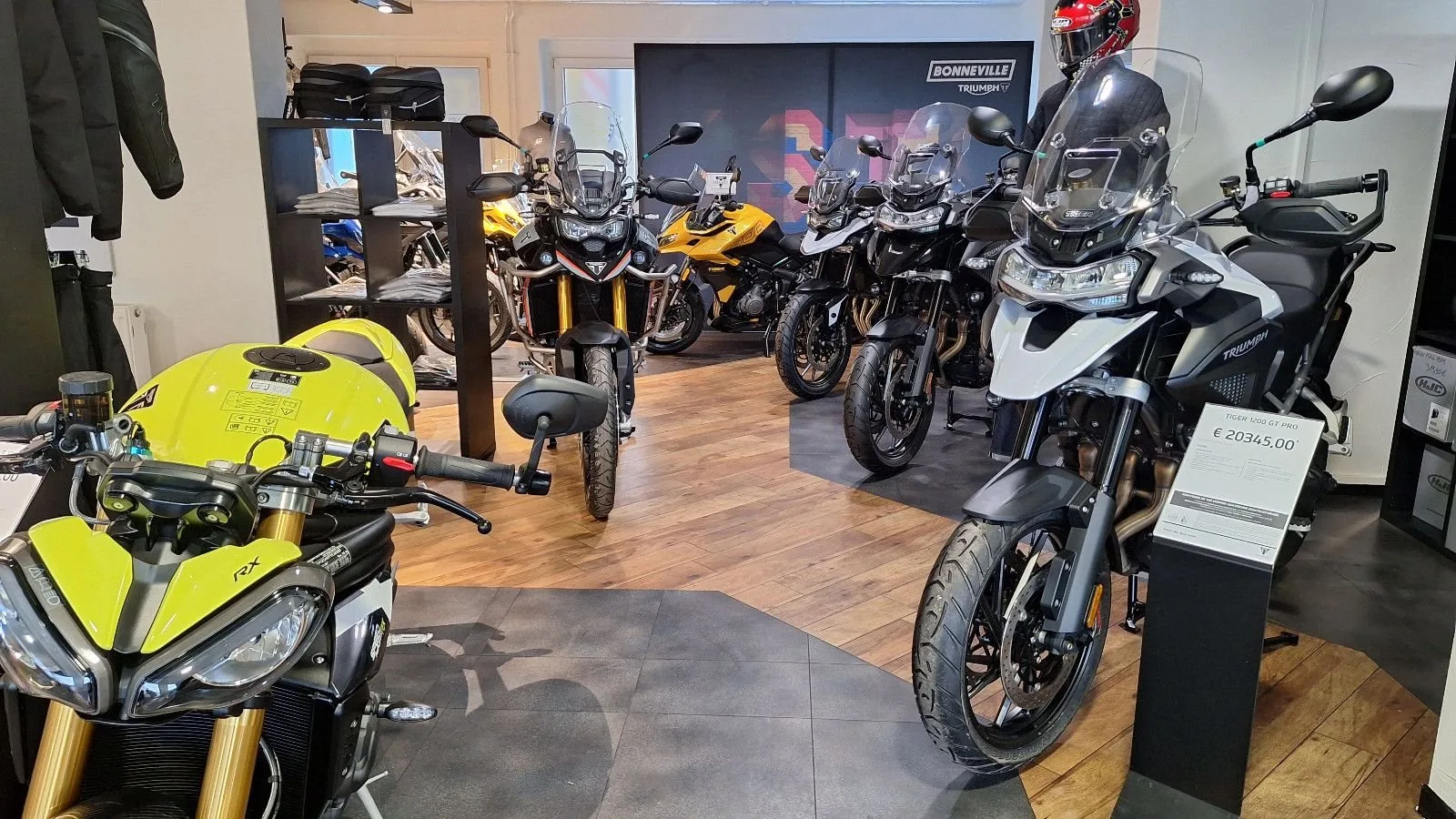 Triumph Daytona 660