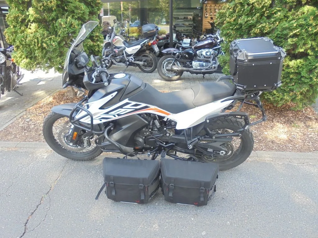 KTM 790 Adventure