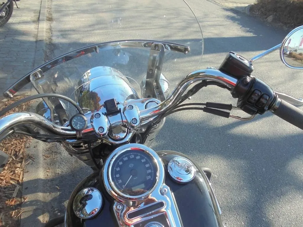 Harley-Davidson Dyna Switchback FLD