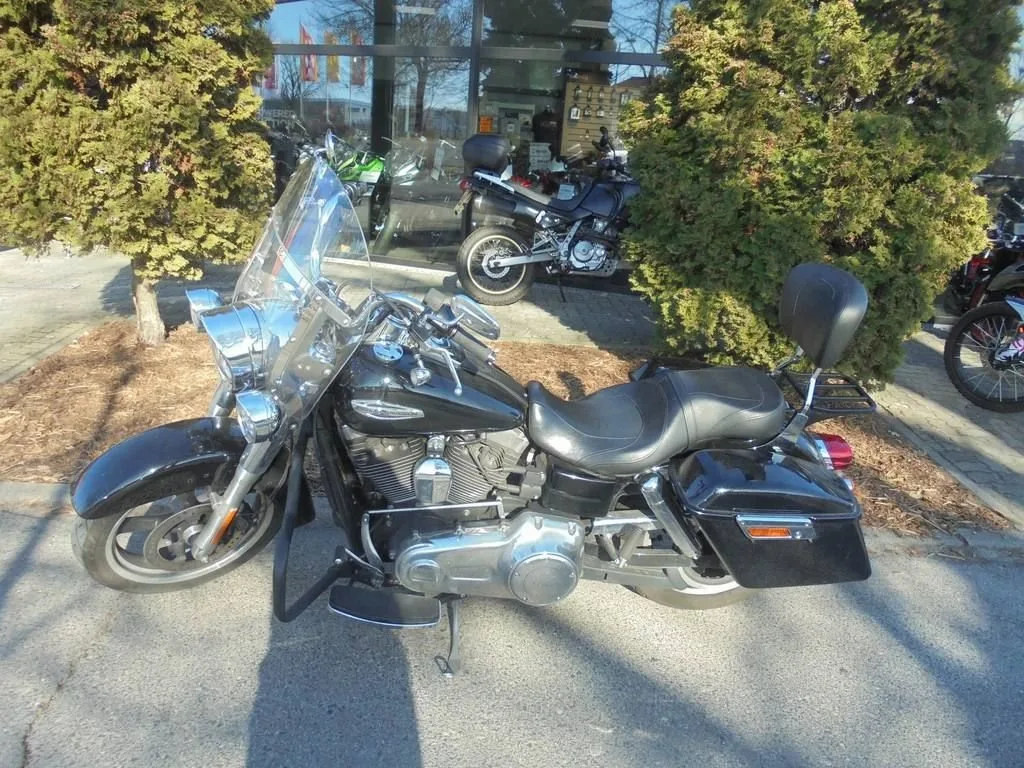 Harley-Davidson Dyna Switchback FLD