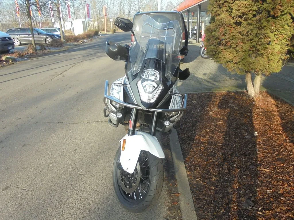 KTM 1290 Super Adventure T