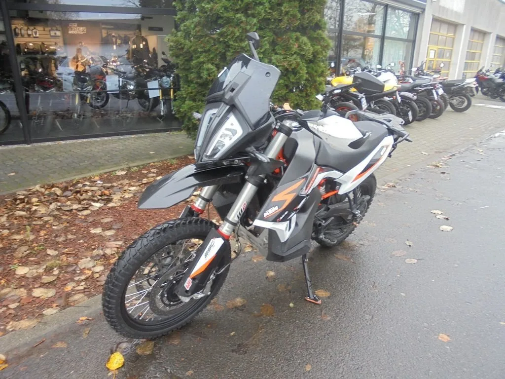 KTM 890 Adventure R