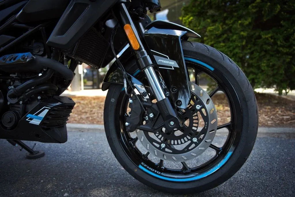 CFMOTO 125NK