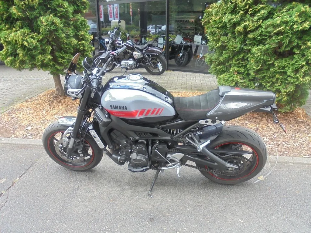 Yamaha XSR900 Abarth
