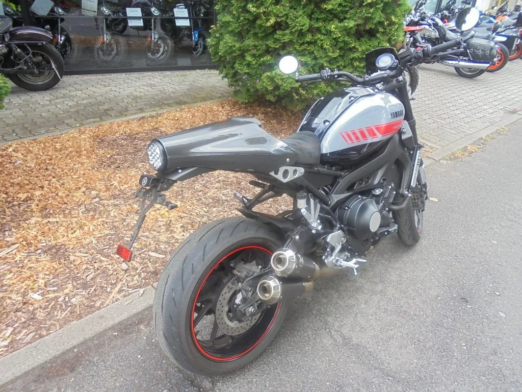 Yamaha XSR900 Abarth