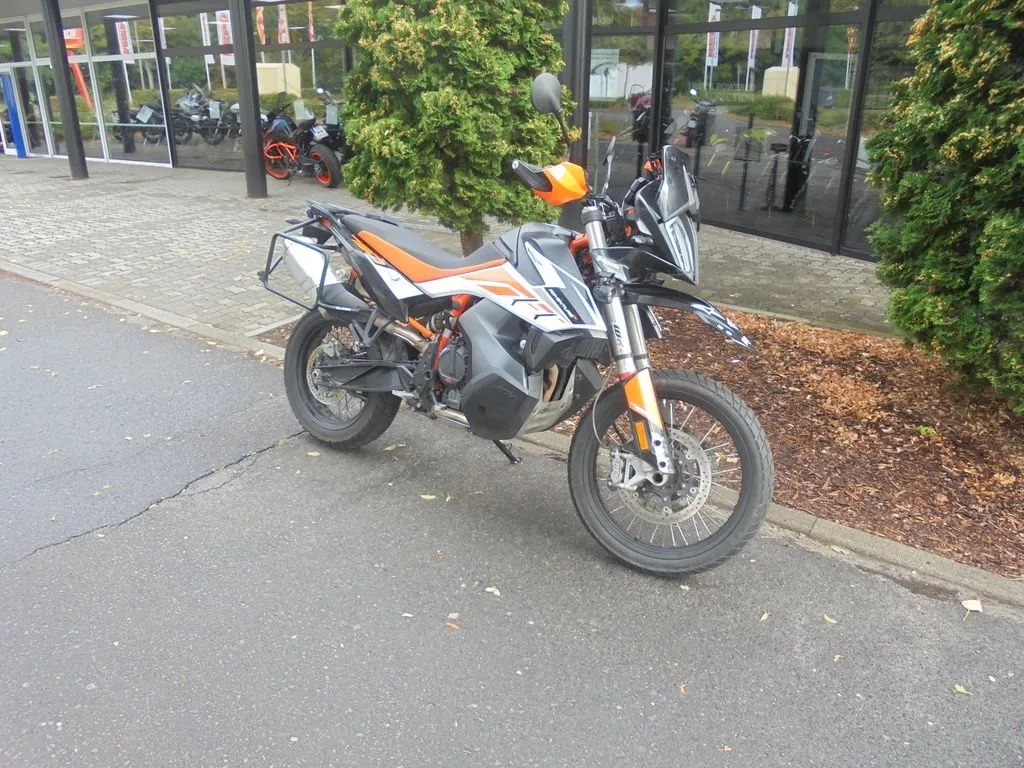 KTM 790 Adventure R