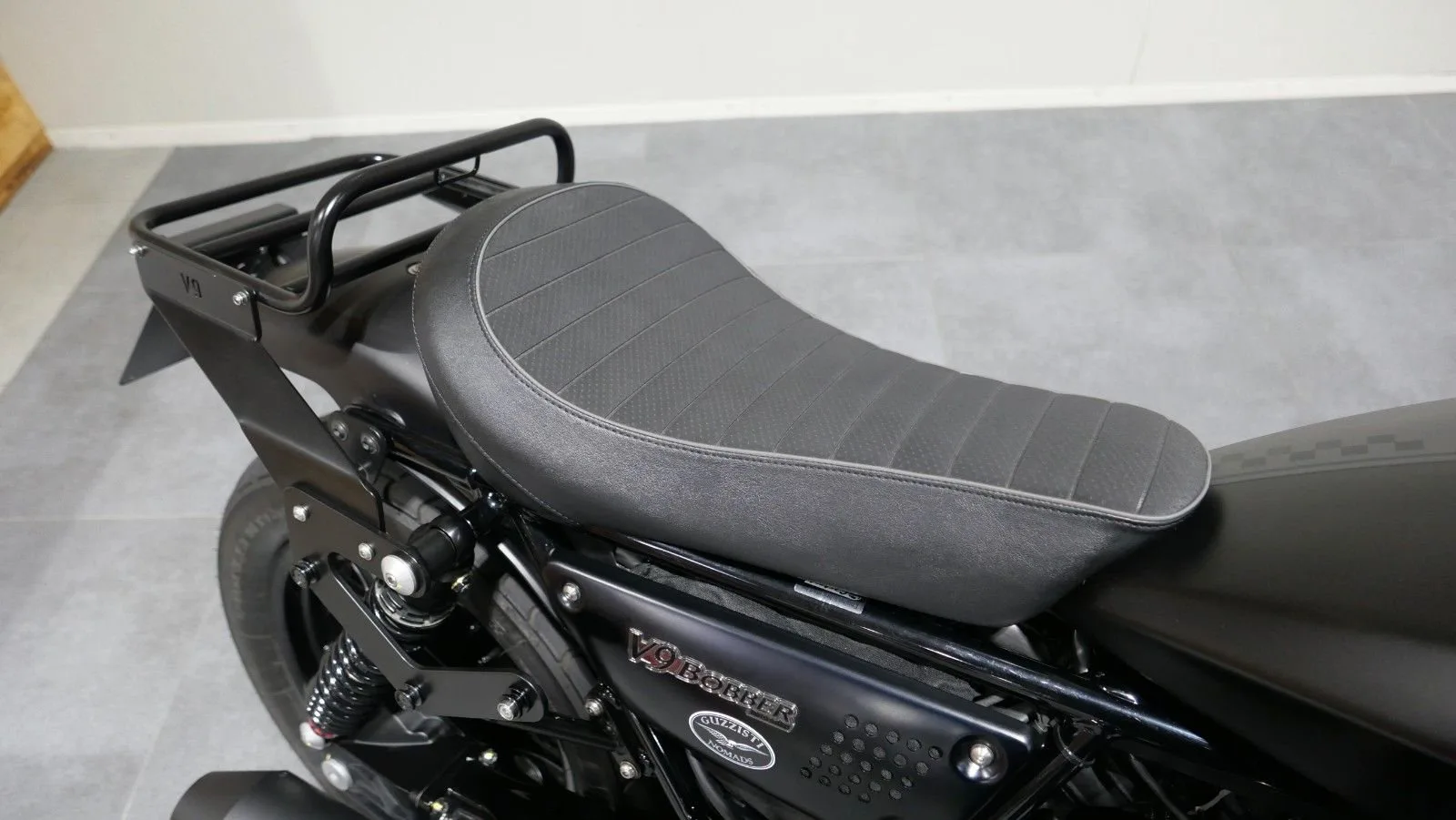 Moto Guzzi V9 Bobber