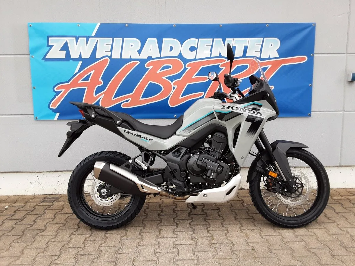 Honda XL750 Transalp E-Clutch