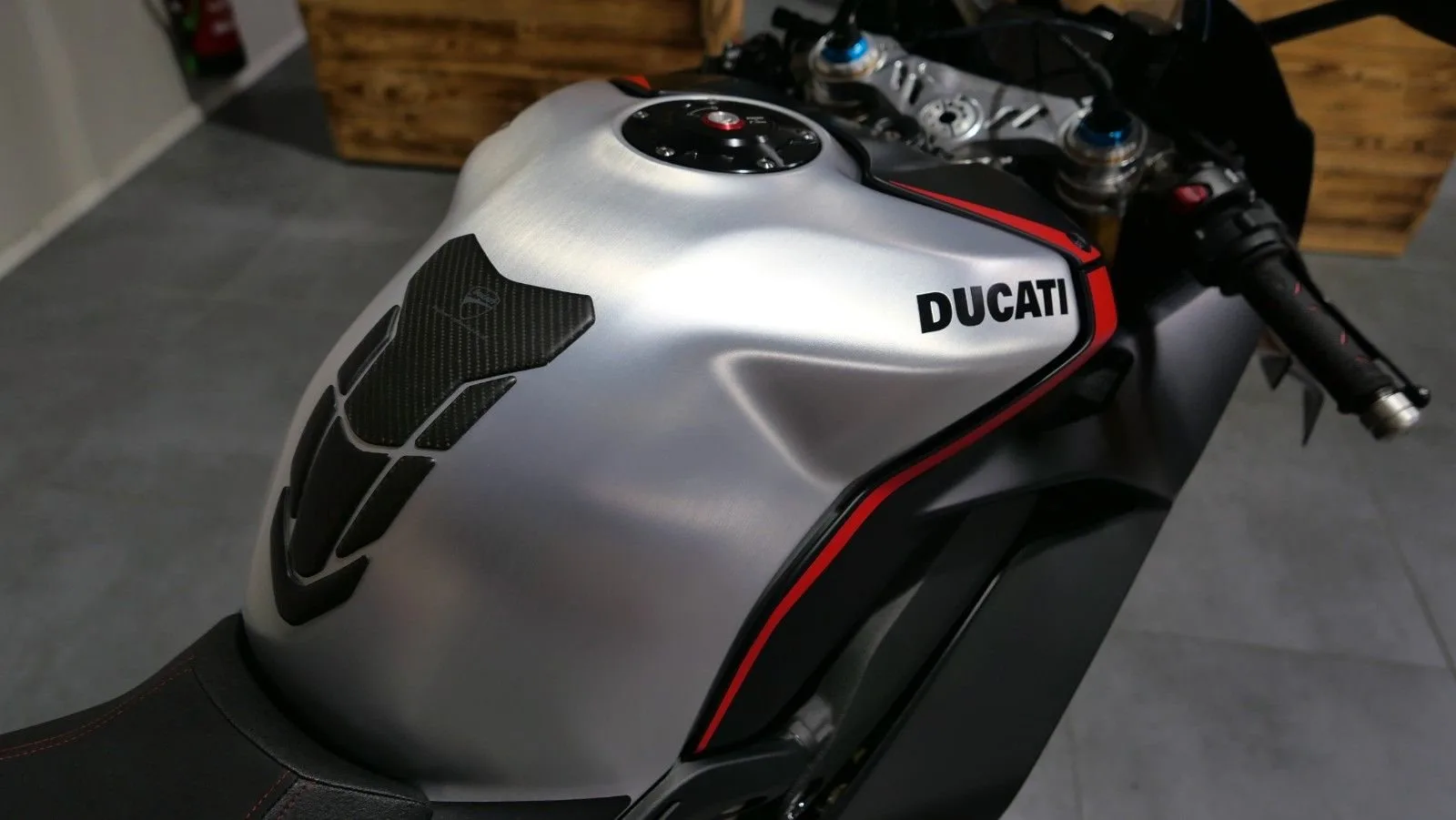 Ducati Panigale V4 SP