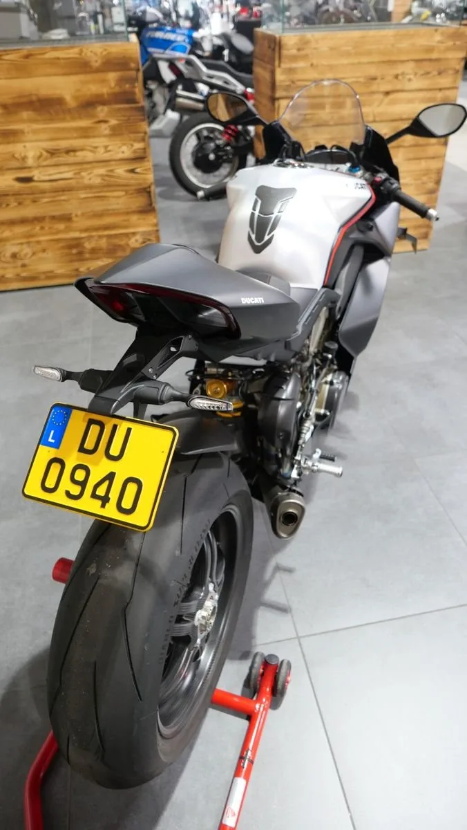 Ducati Panigale V4 SP