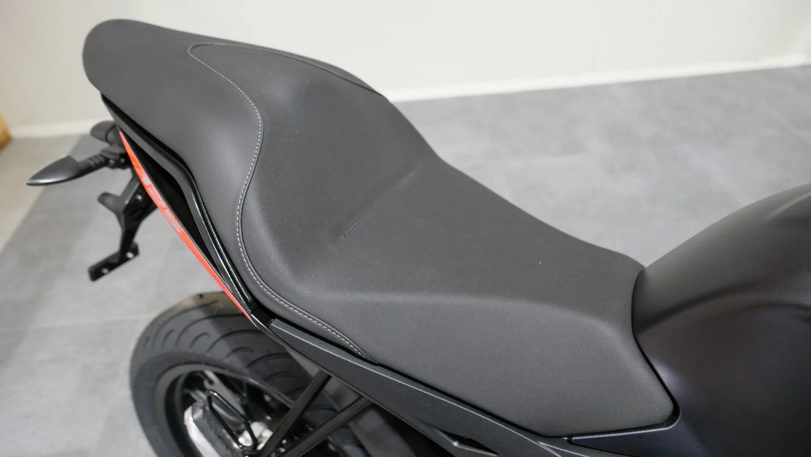 Aprilia Tuono 125