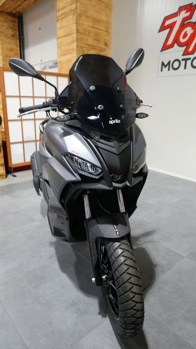 Aprilia SR GT 125 E5+
