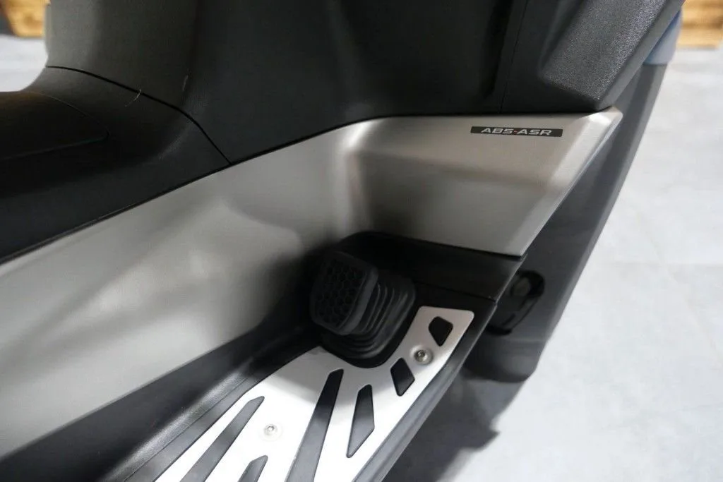 Piaggio MP3 530 HPE Exclusive