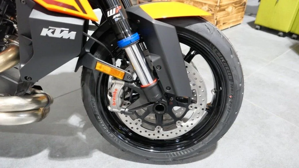 KTM 1390 Super Duke R EVO