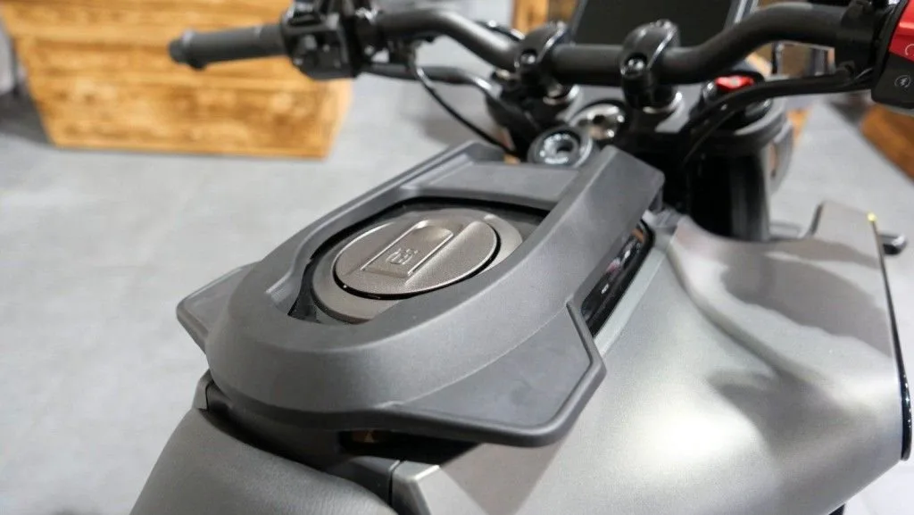 Husqvarna Svartpilen 401