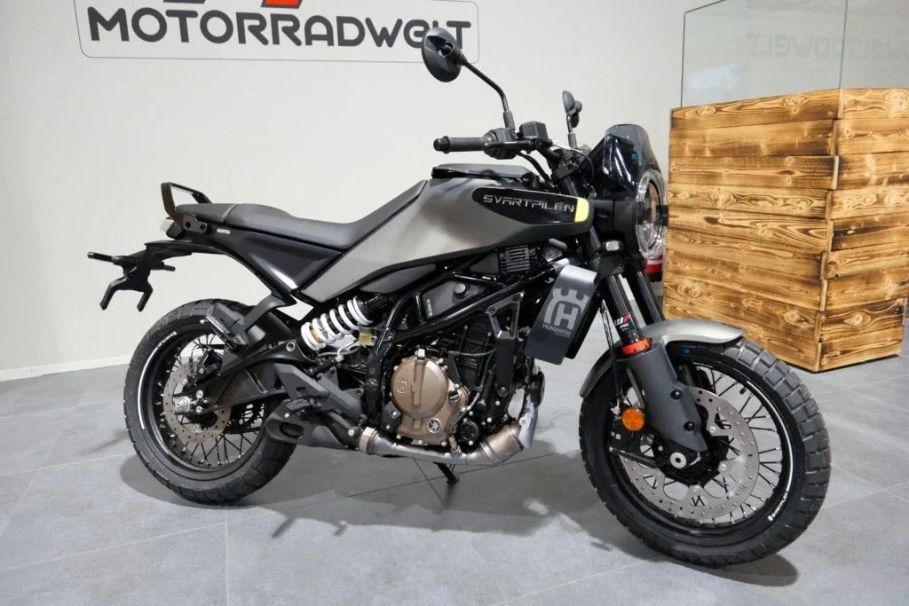 Husqvarna Svartpilen 125