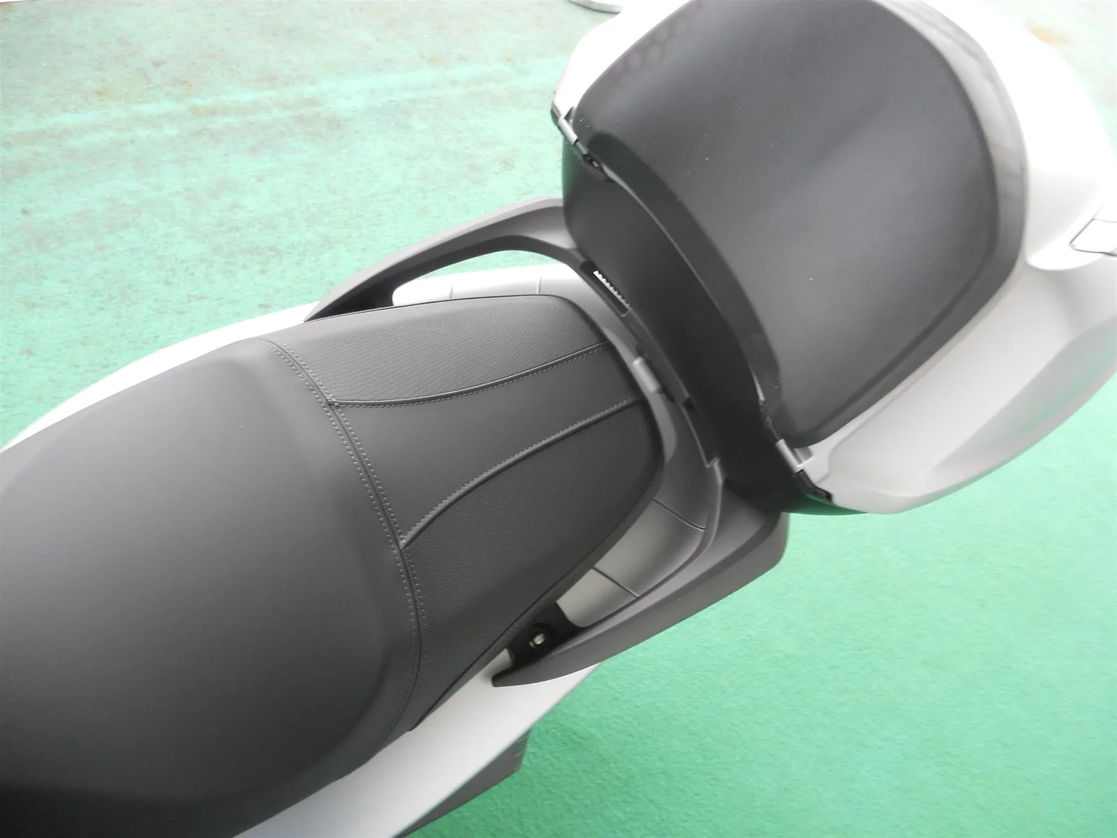 Honda SH150i Matt Lucent Silver
