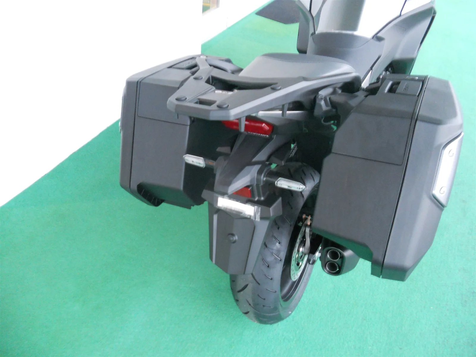 Honda NT1100 DCT Electronic Suspension GRAU