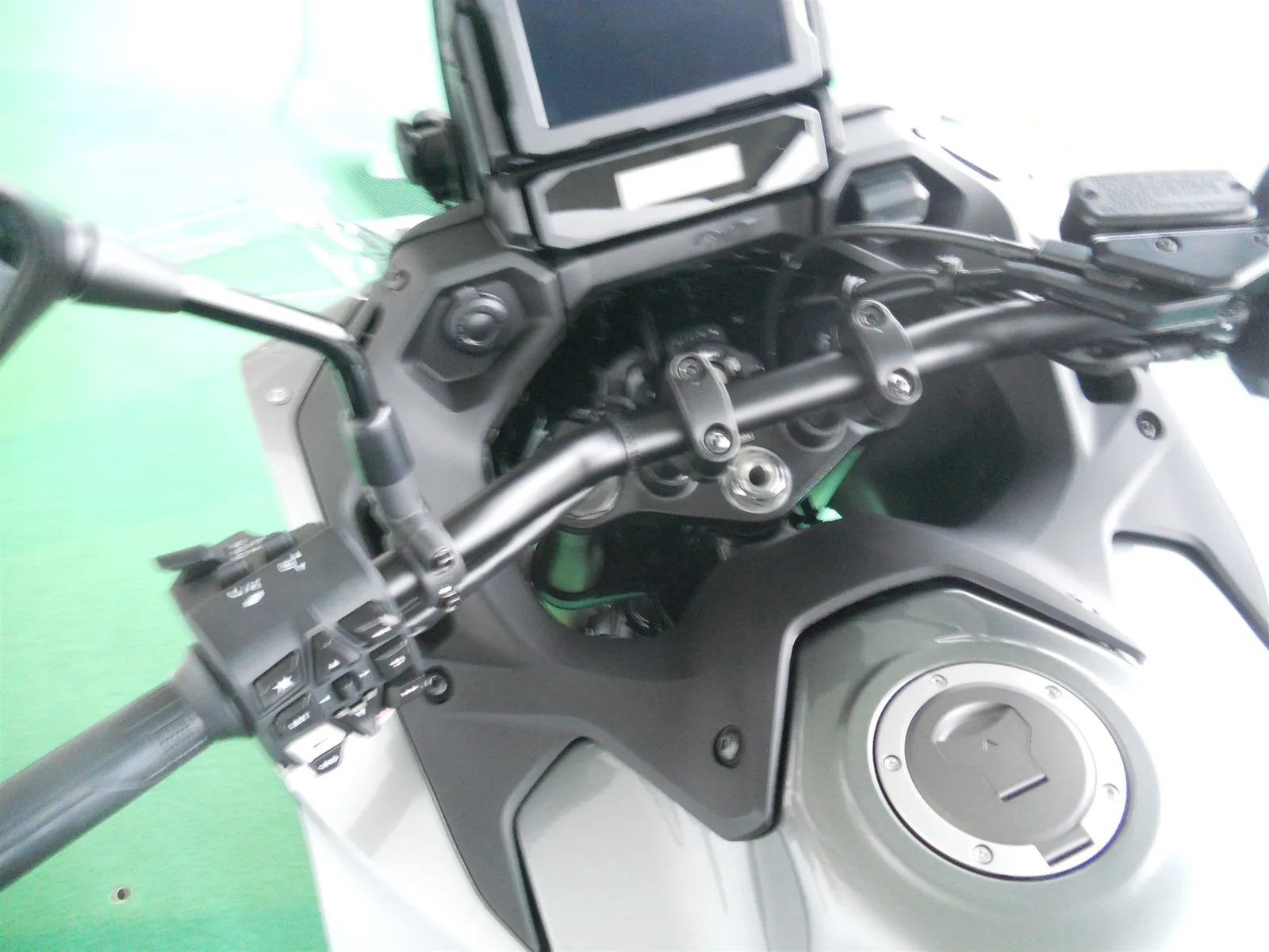 Honda NT1100 DCT Electronic Suspension GRAU