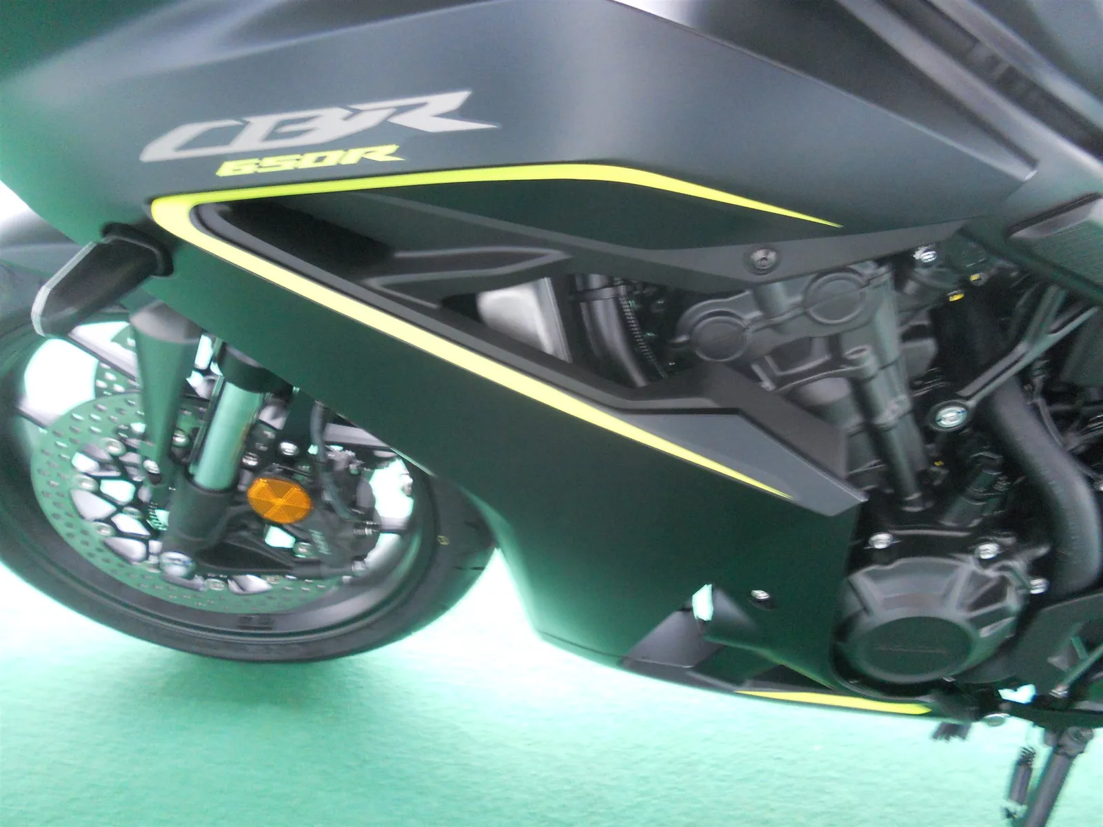 Honda CBR650R ohne E-Clutch + Sport Paket